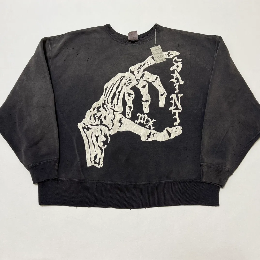 SAINT M×××××× BONE SAINT CREW SWT/BLK Bone SAINT destruction sweatshirt, washed black S-XL Assute dyeing, genuine whole garment sprayed with horse-hair fading process, collar/cuffs frayed in many places, front and rear panels/sleeves super complex fraying, heavy washing and water distressing, correct fruit mark/angel mark